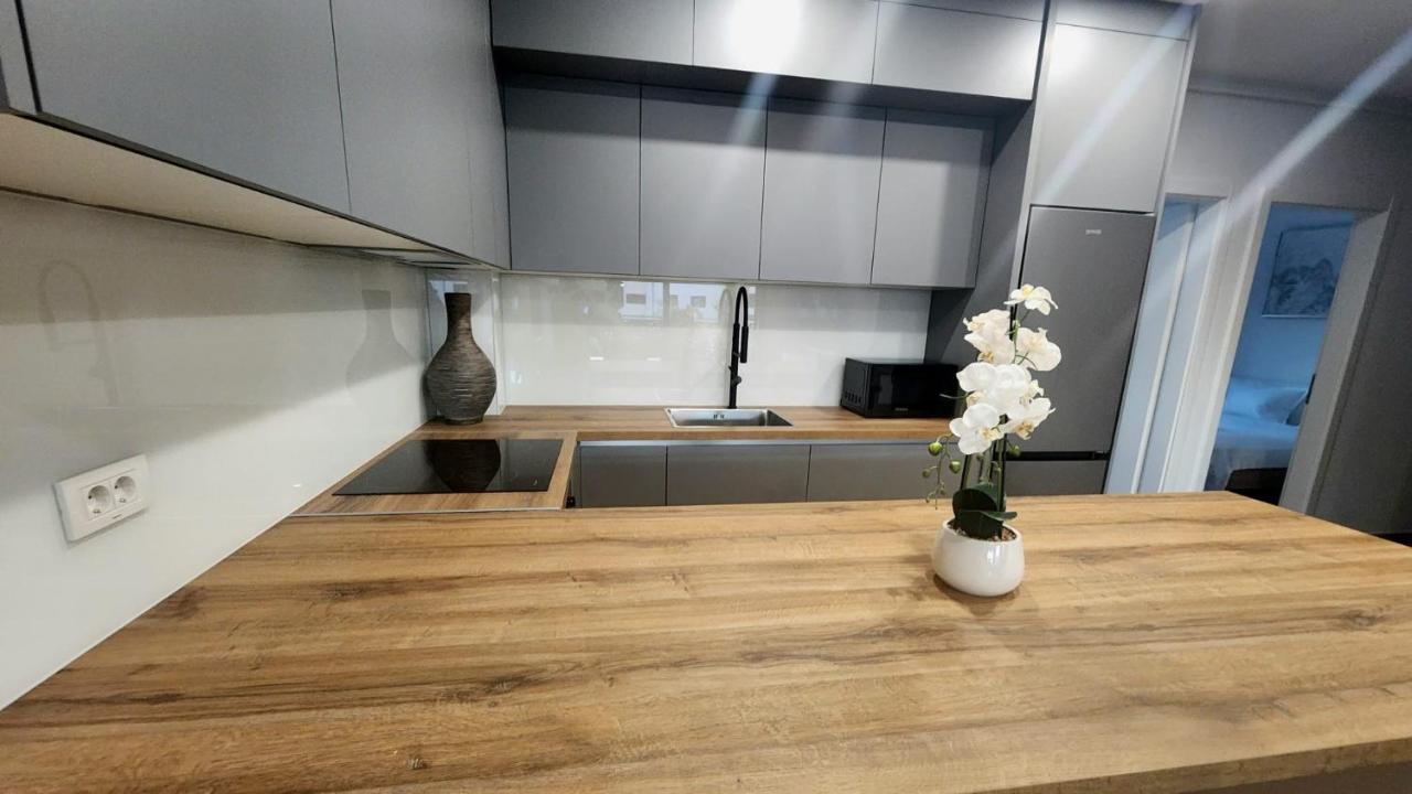 Allure Apartments 扎达尔 外观 照片