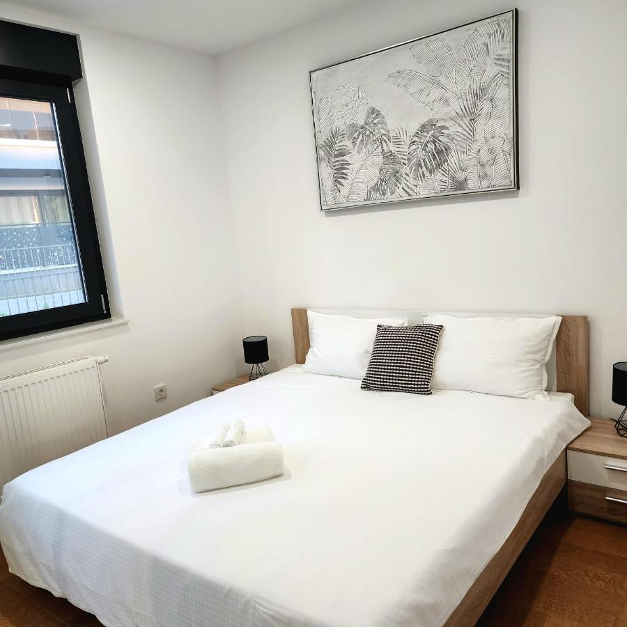 Allure Apartments 扎达尔 外观 照片